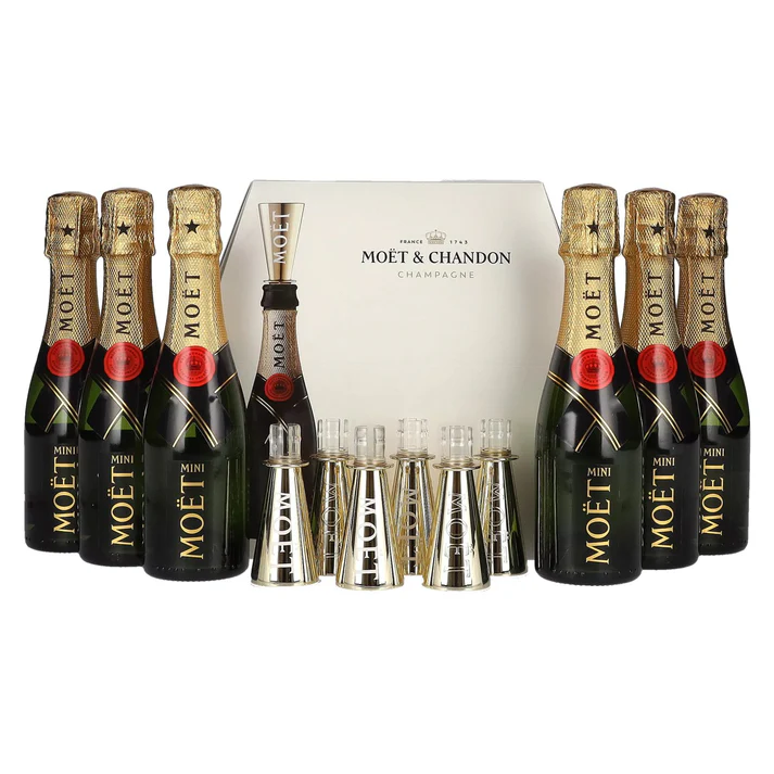 Moet & Chandon Champagne AT HOME PACK